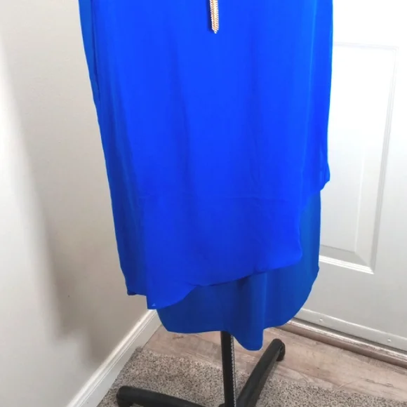 JM Collection Blue Dress W/ chiffon, Sz M, & Neckless - Picture 3 of 8
